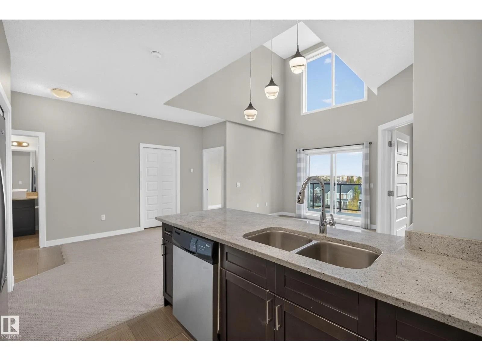 #505 1230 WINDERMERE WY SW