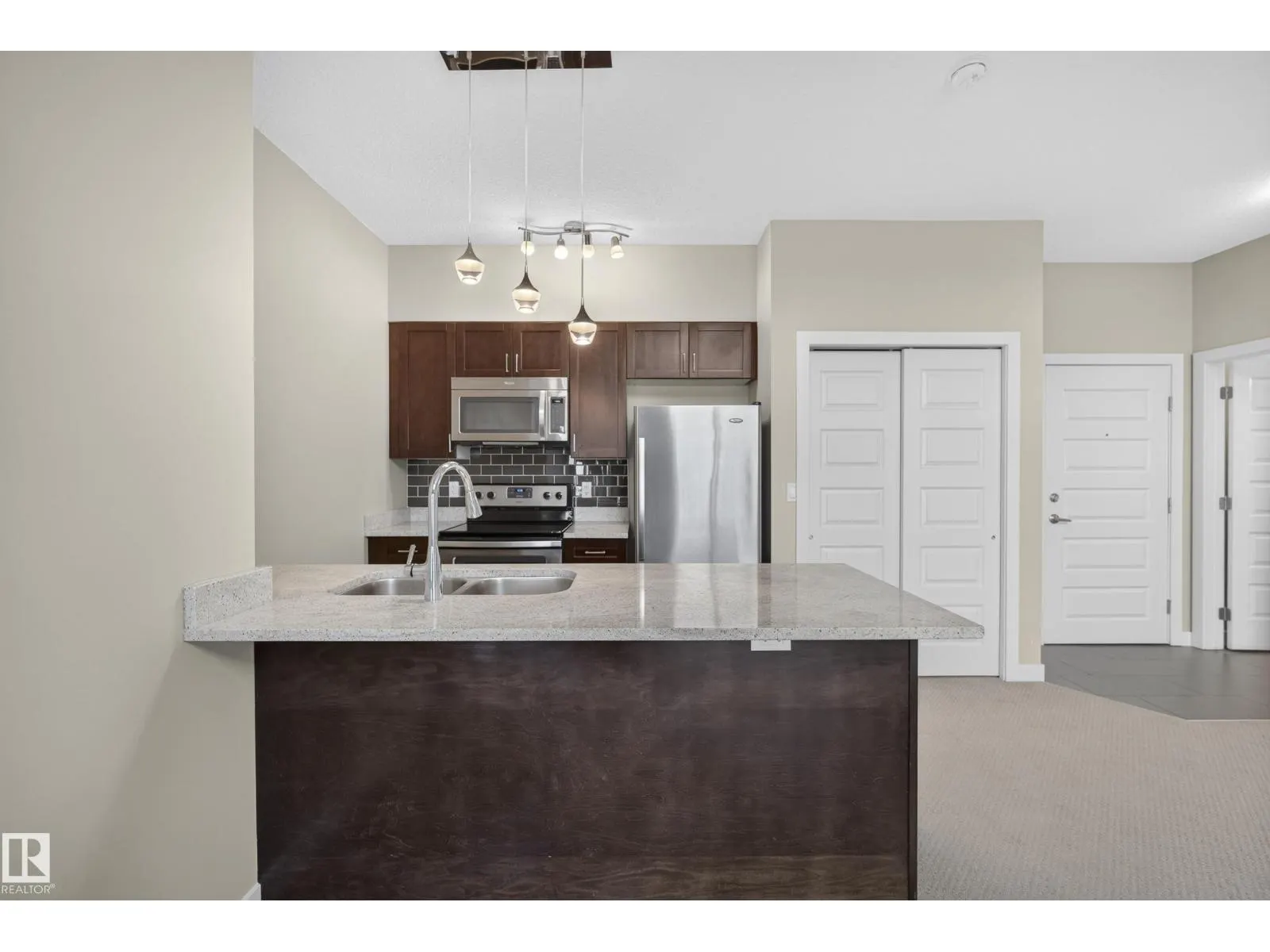 #505 1230 WINDERMERE WY SW