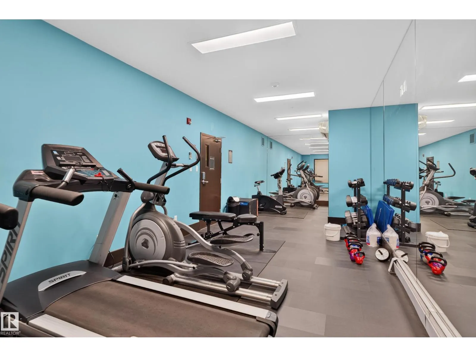 #224 304 AMBLESIDE LI SW
