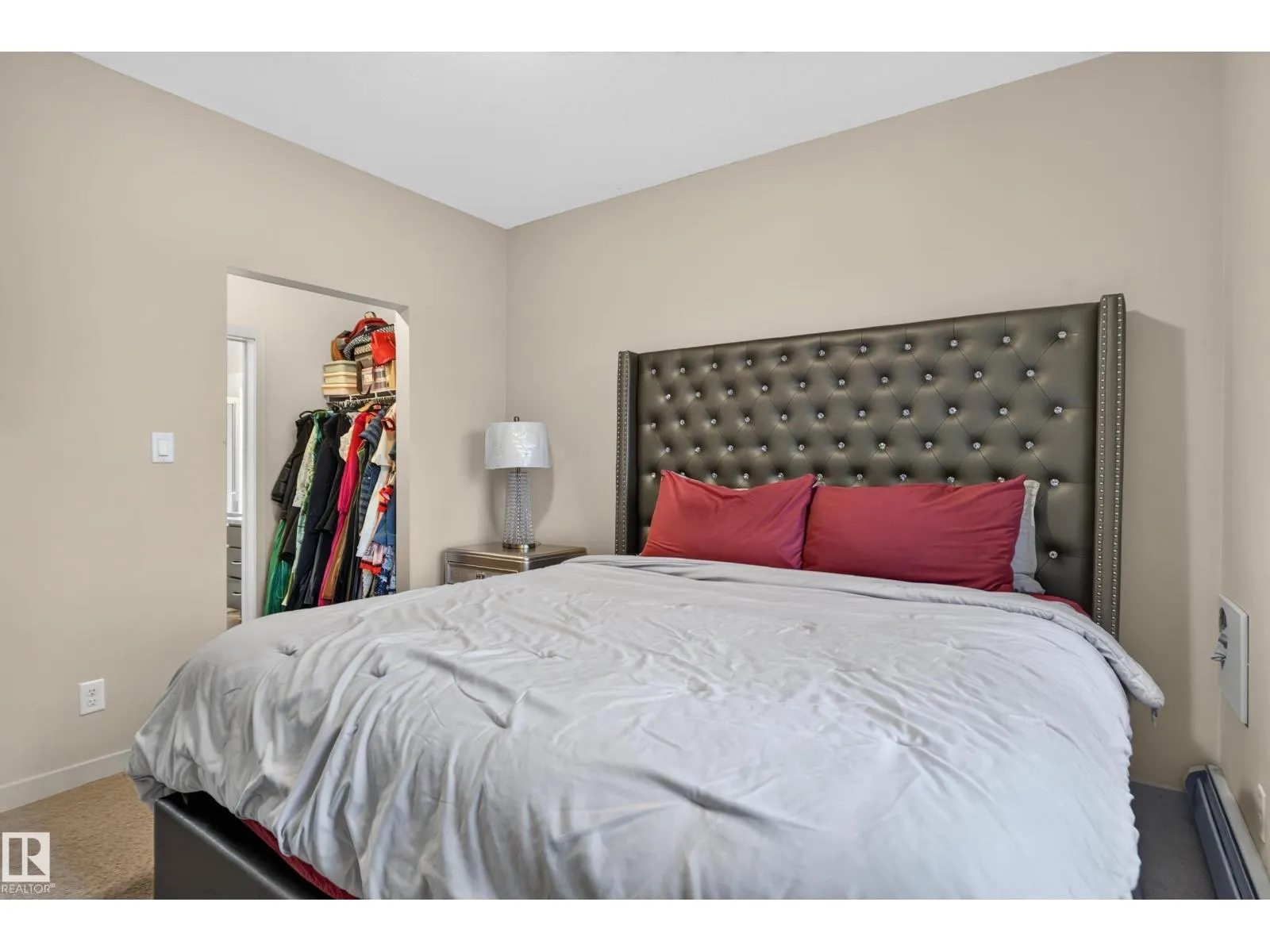 #224 304 AMBLESIDE LI SW