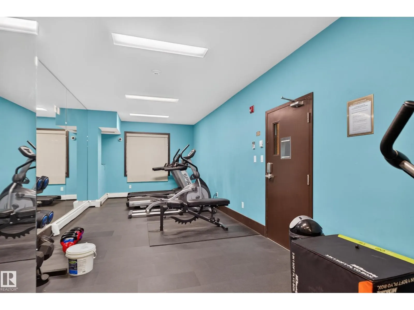#224 304 AMBLESIDE LI SW