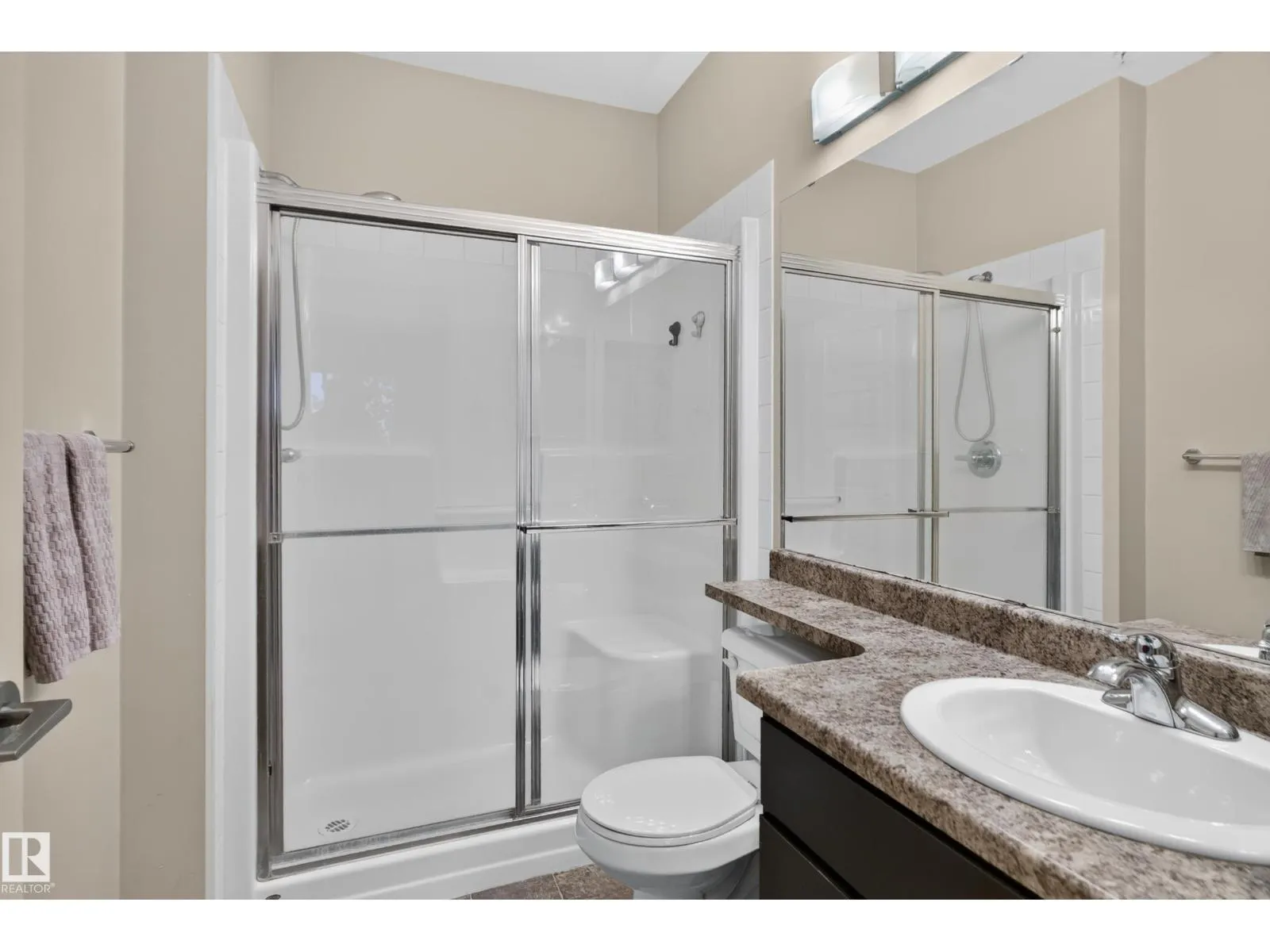 #224 304 AMBLESIDE LI SW