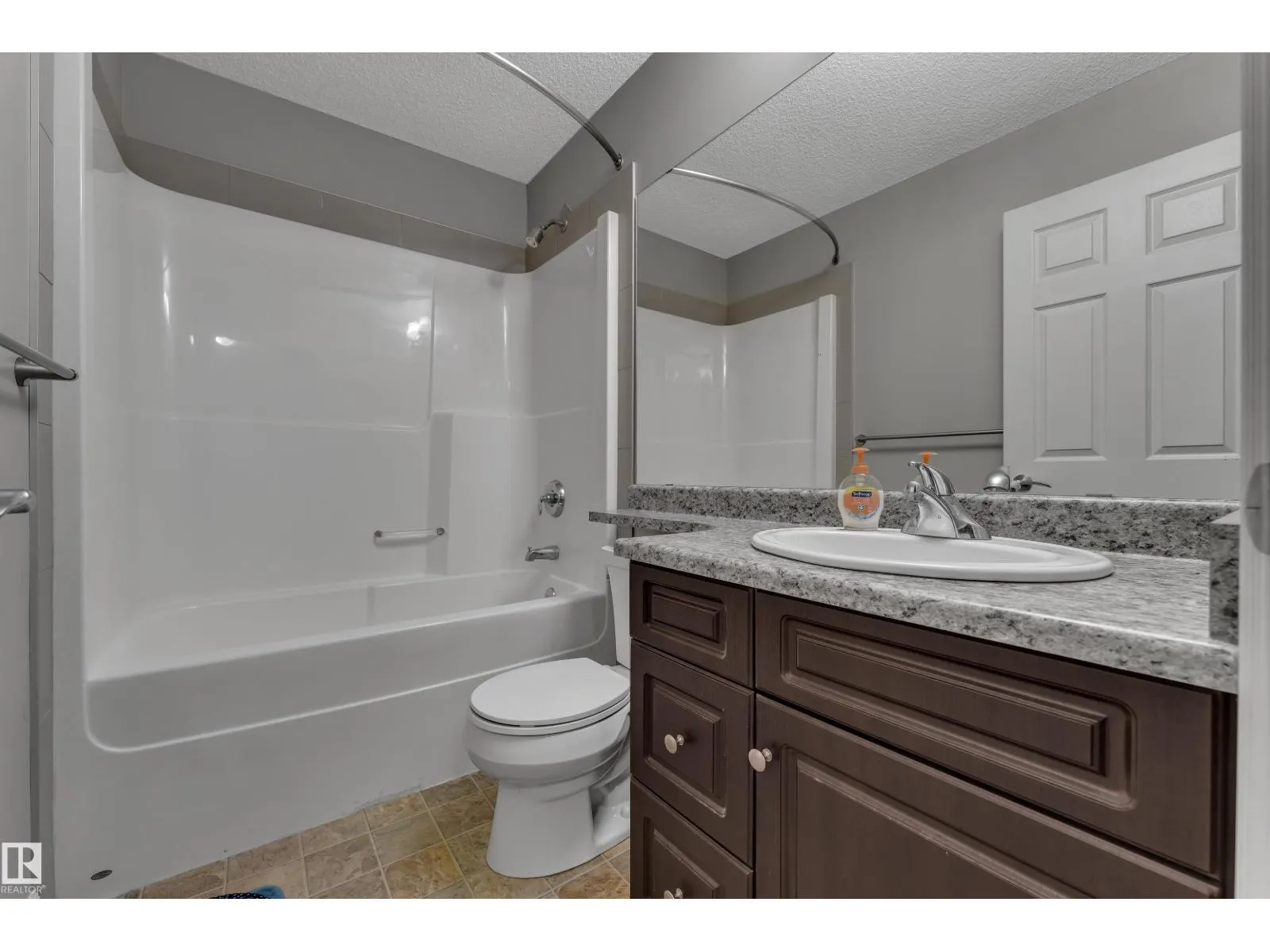 #140 655 TAMARACK RD NW
