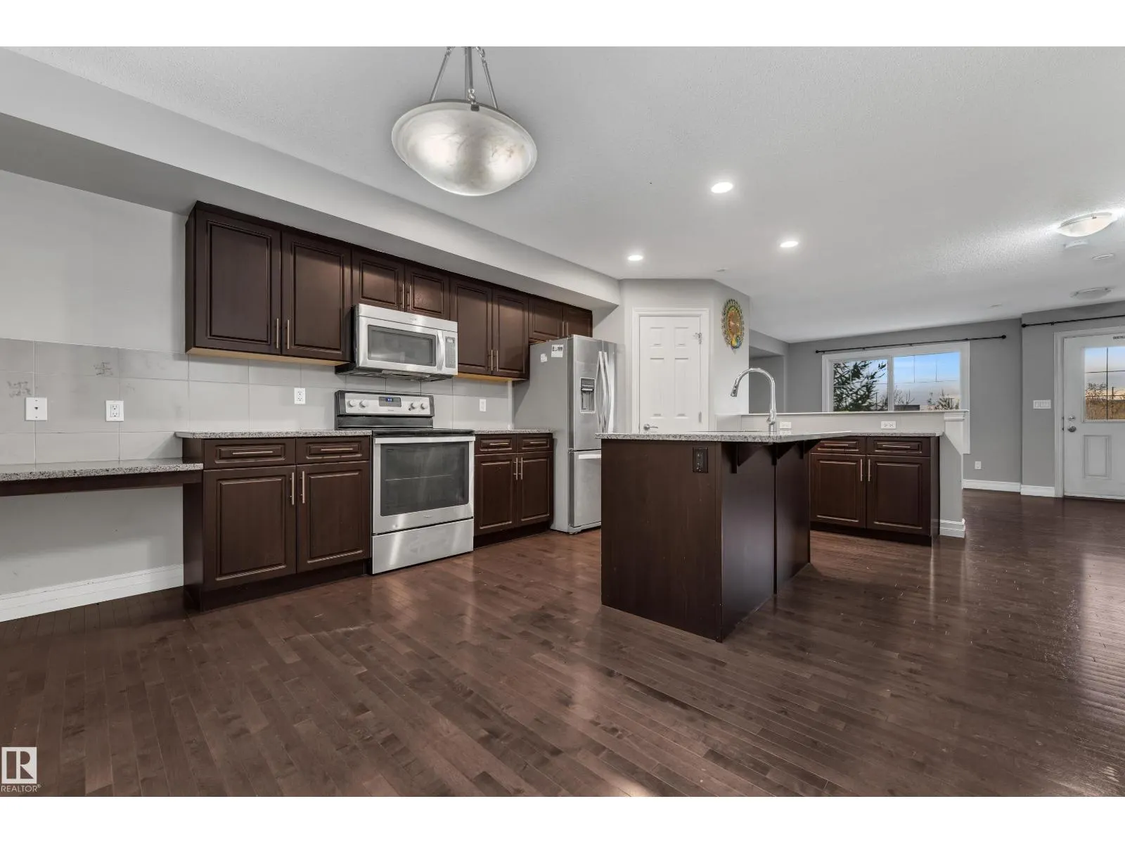 #140 655 TAMARACK RD NW