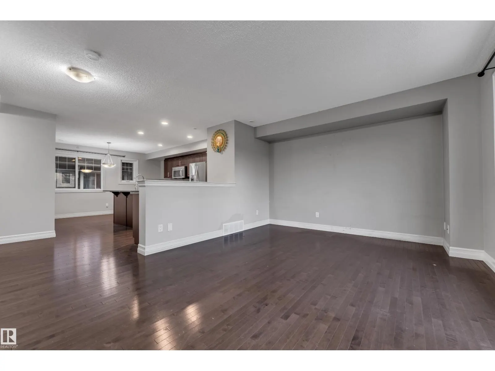 #140 655 TAMARACK RD NW