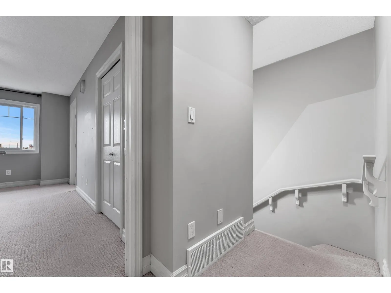 #140 655 TAMARACK RD NW