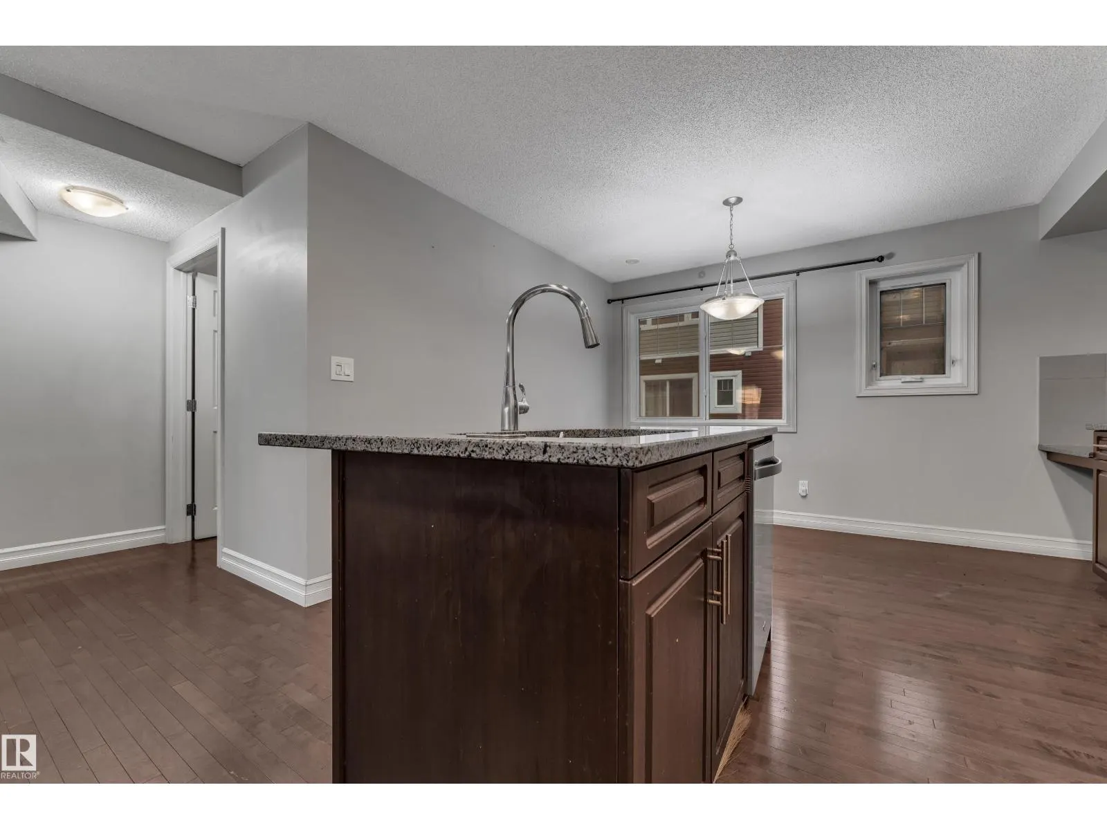 #140 655 TAMARACK RD NW