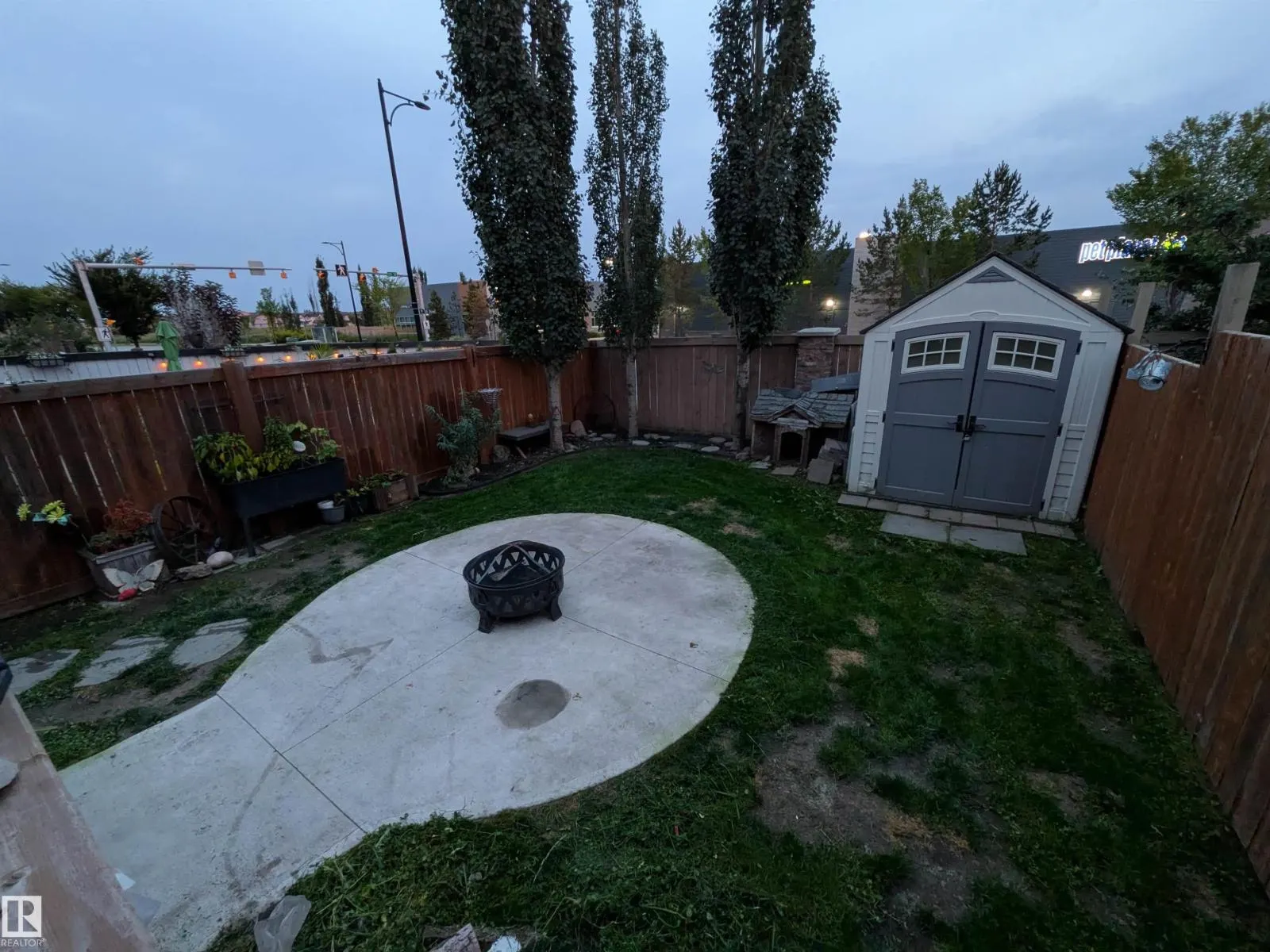 12507 171 AV NW