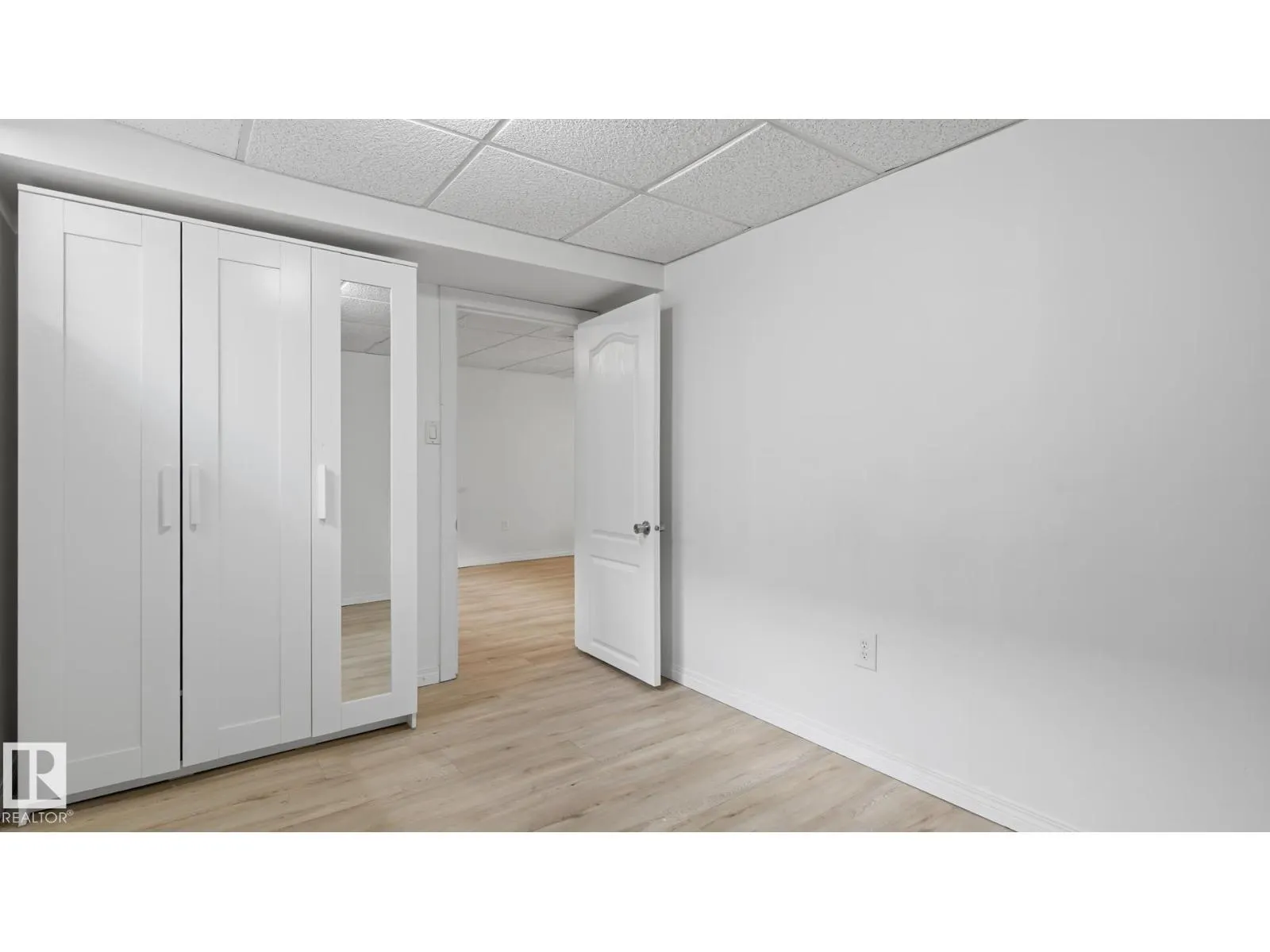 11836 62 ST NW