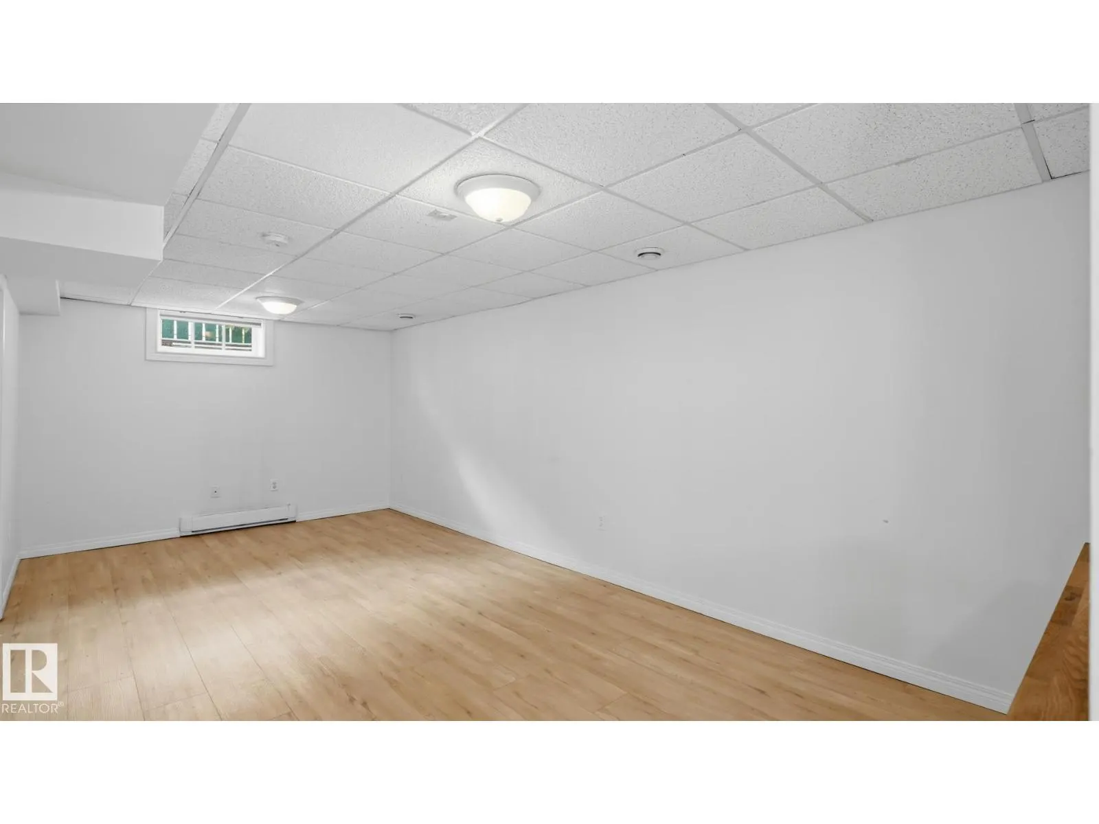 11836 62 ST NW