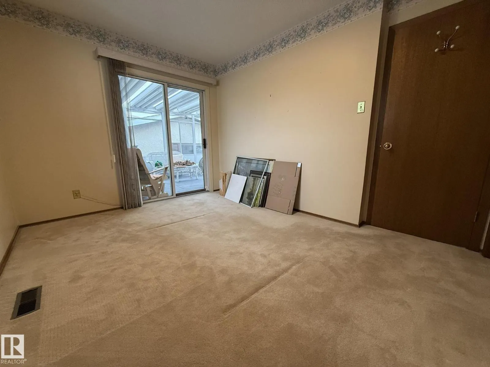 15207 73A ST NW
