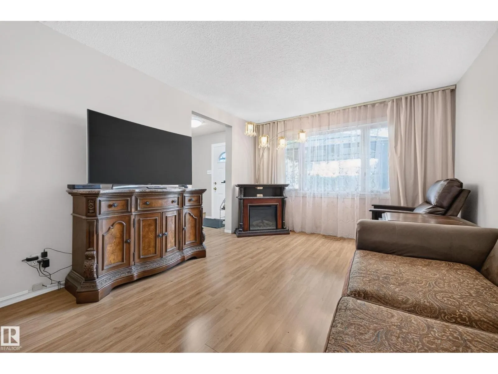 15A CALLINGWOOD CO NW