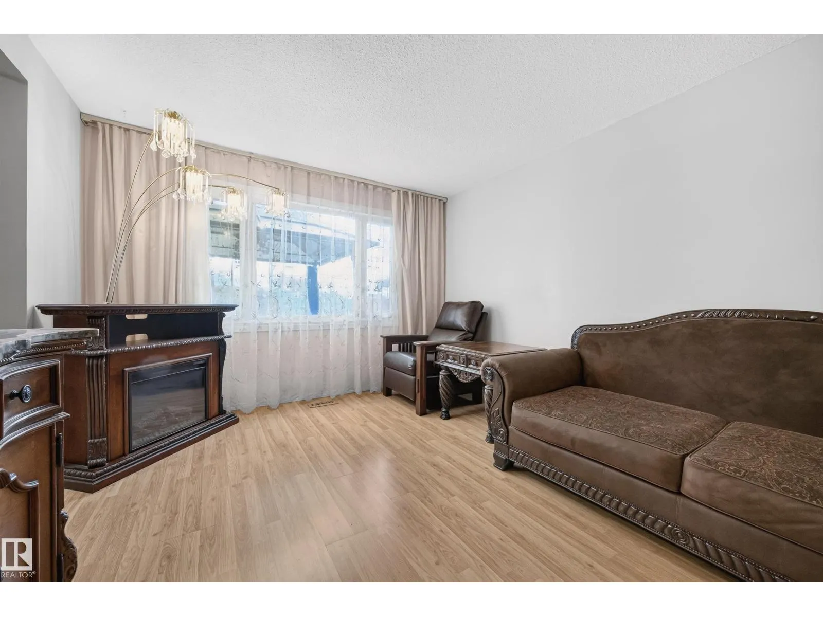 15A CALLINGWOOD CO NW