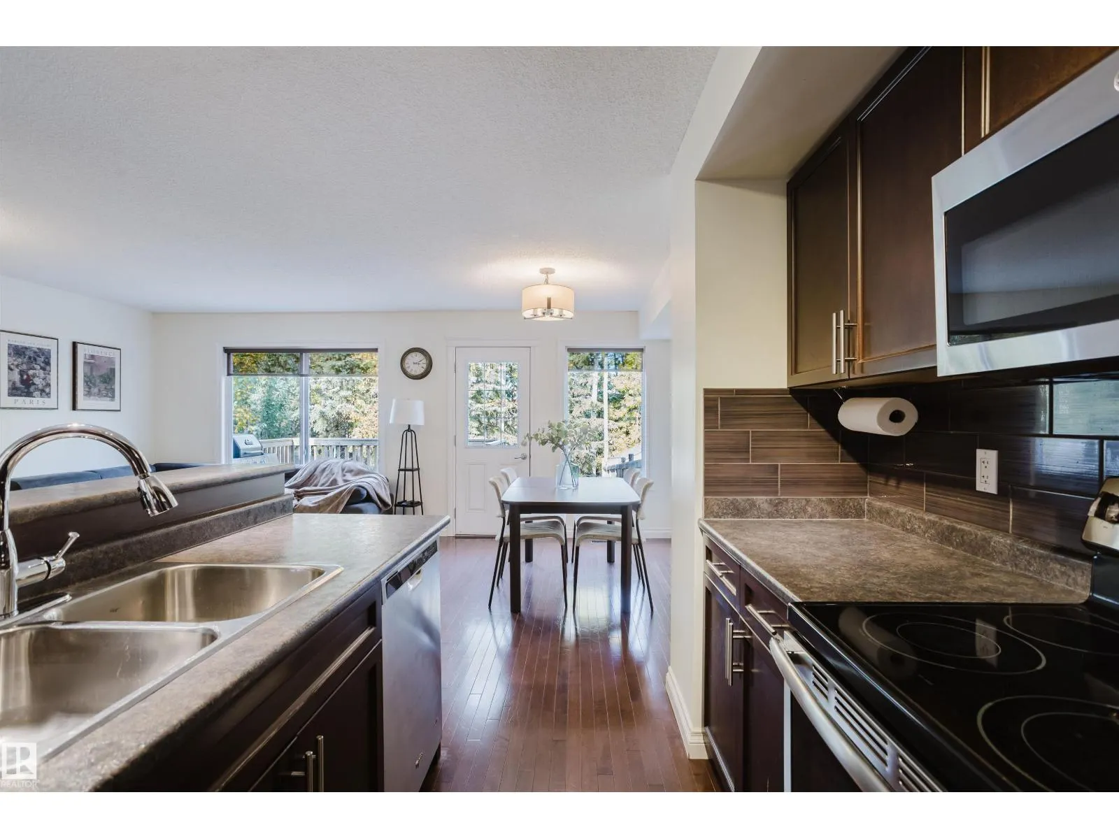 44 HAMILTON CT