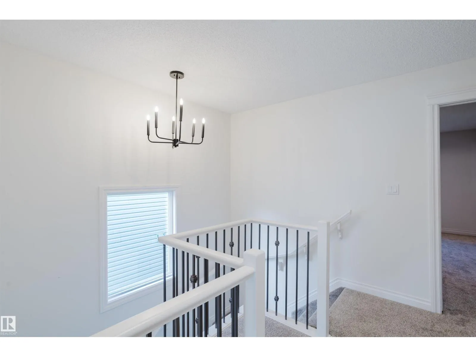 44 HAMILTON CT