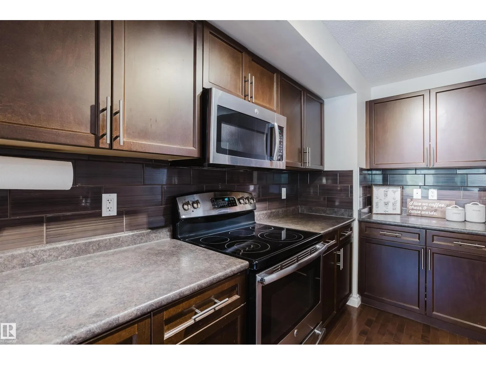 44 HAMILTON CT