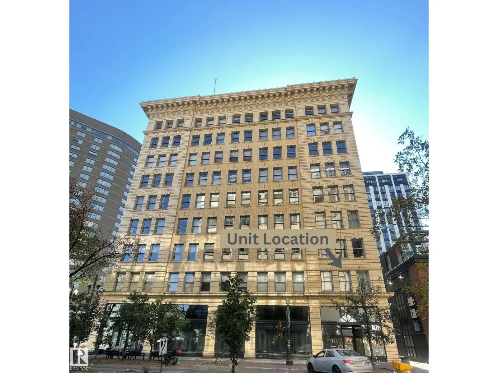 #210 10134 100 ST NW
