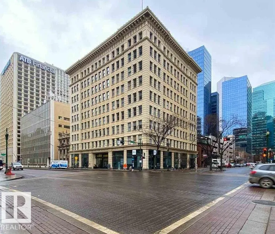 #210 10134 100 ST NW