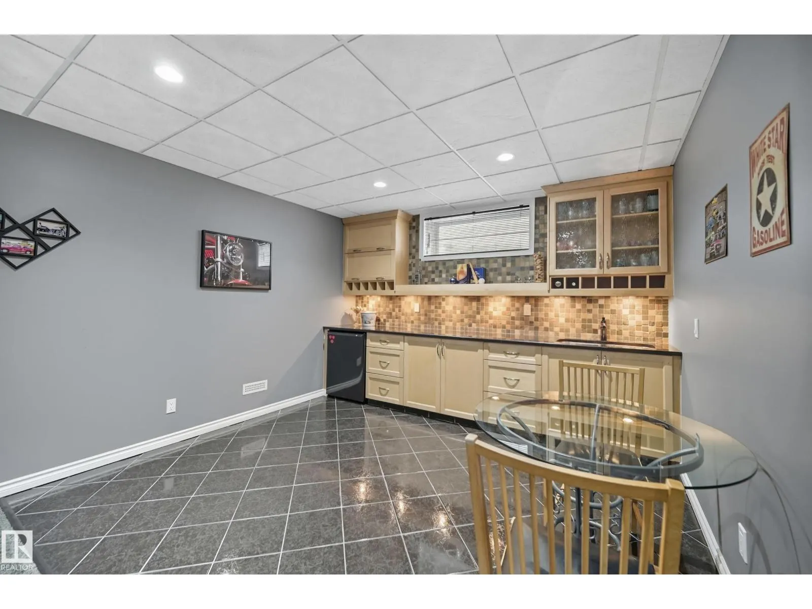 5 VALLEY CL