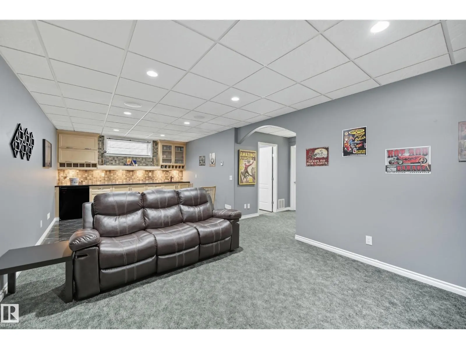 5 VALLEY CL