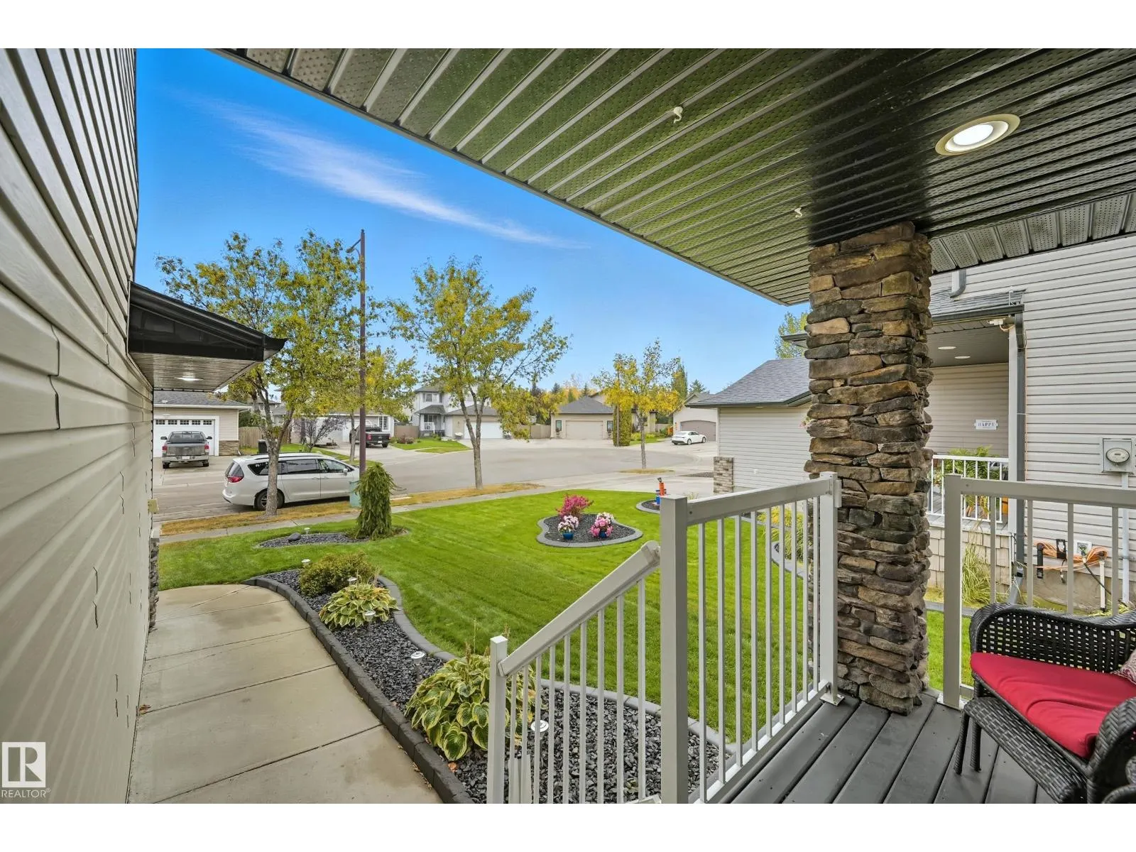 5 VALLEY CL