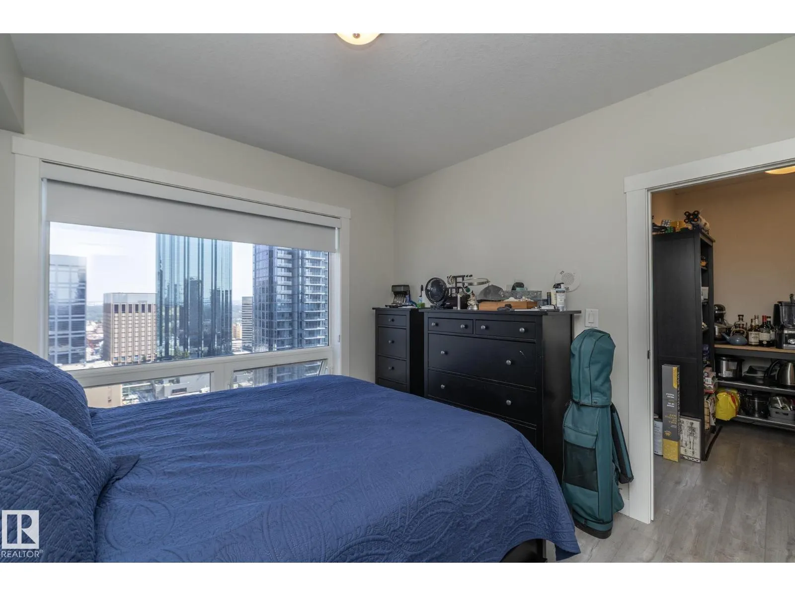#2402 10410 102 AV NW
