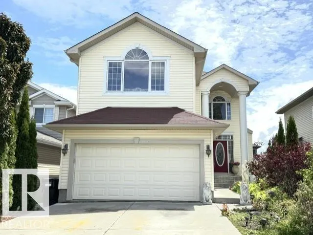 3711 163 AV NW