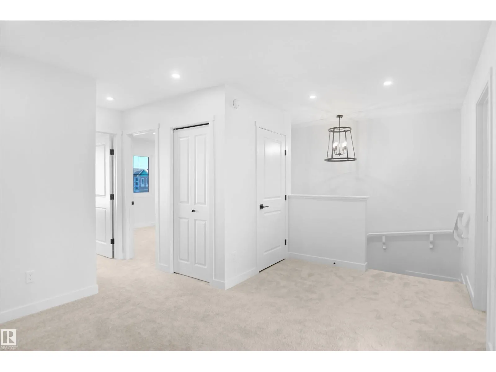 590 Ashgrove CI