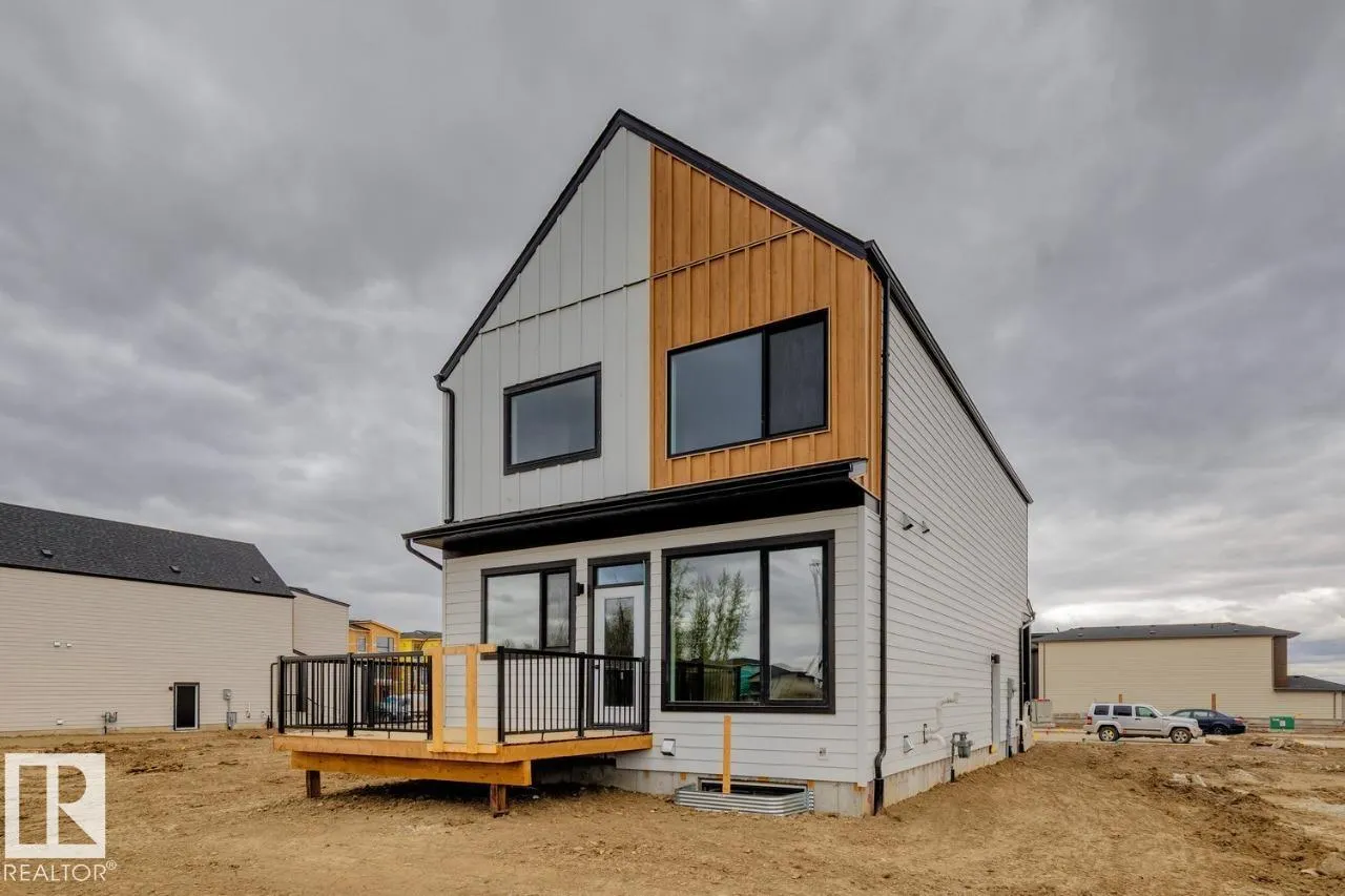 3019 5 AV SW
