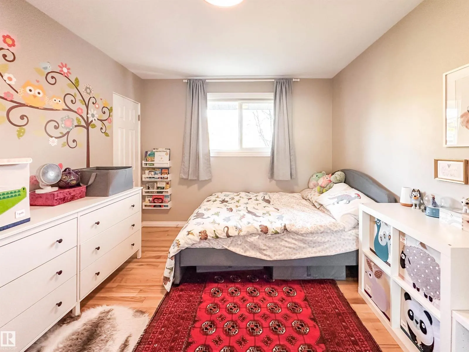 15256 86 AV NW