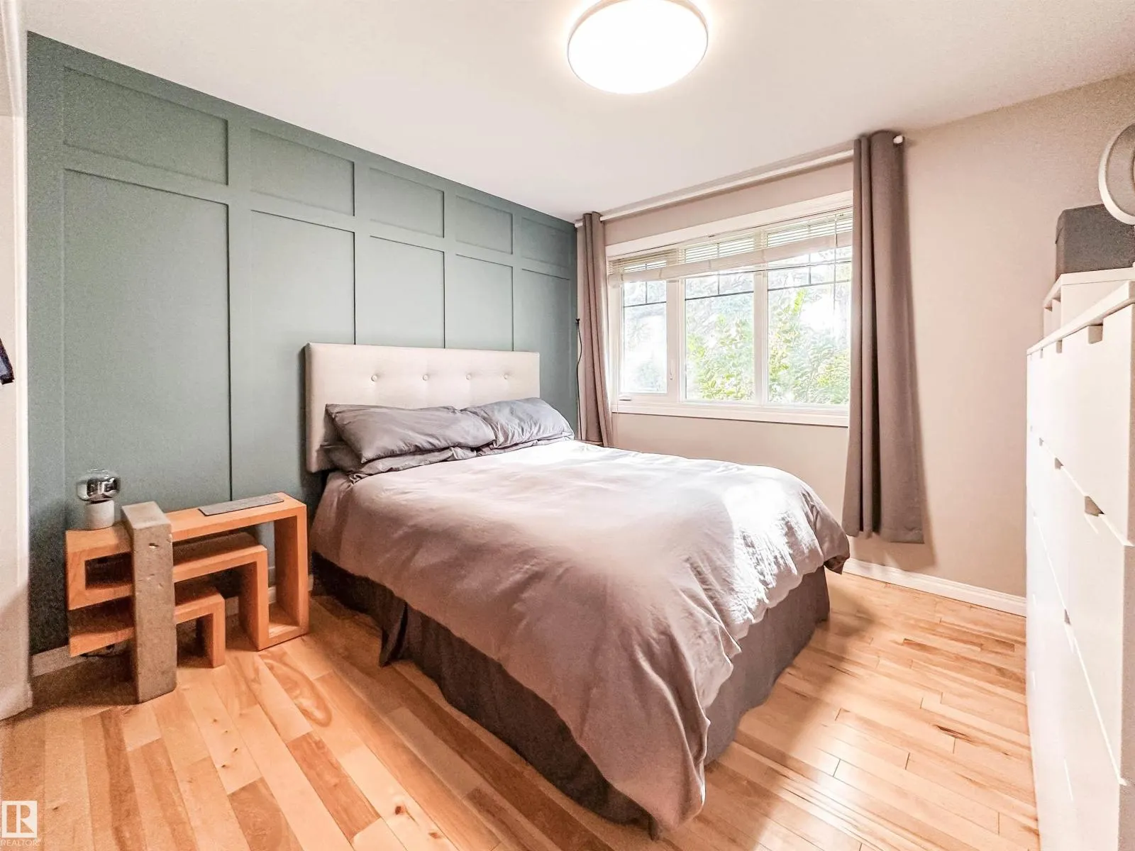 15256 86 AV NW
