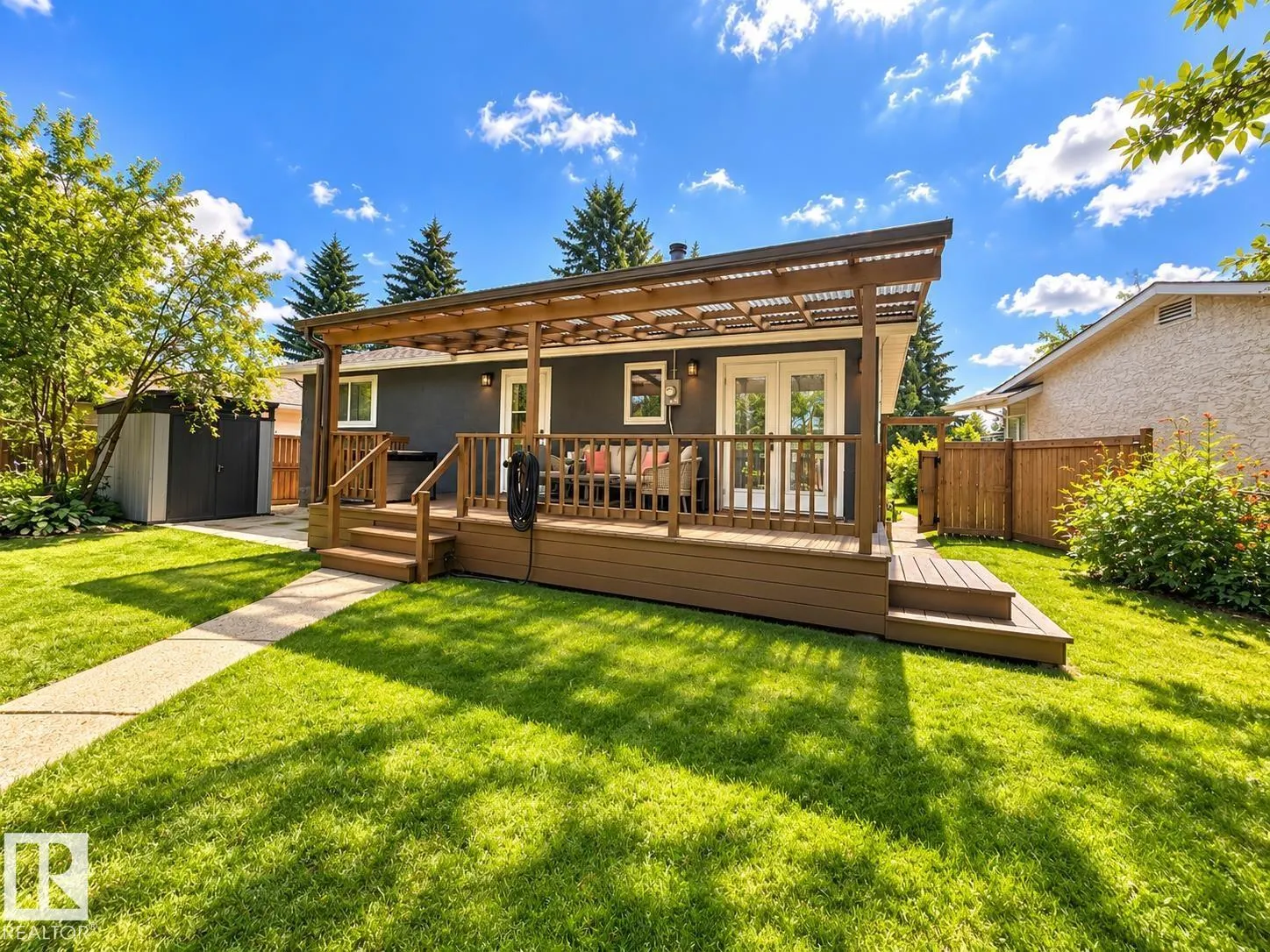 15256 86 AV NW