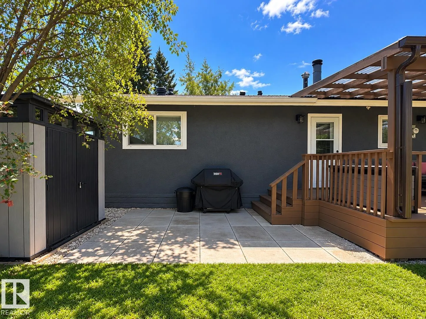 15256 86 AV NW