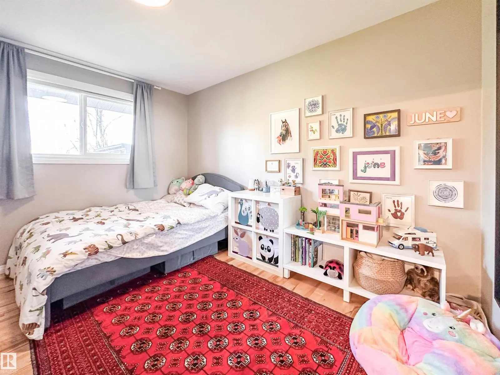 15256 86 AV NW