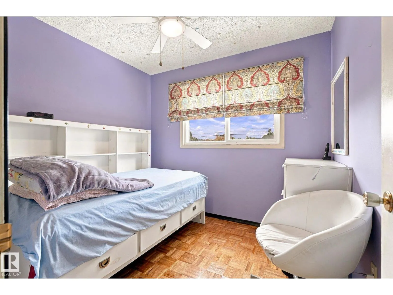 10242 161 ST NW