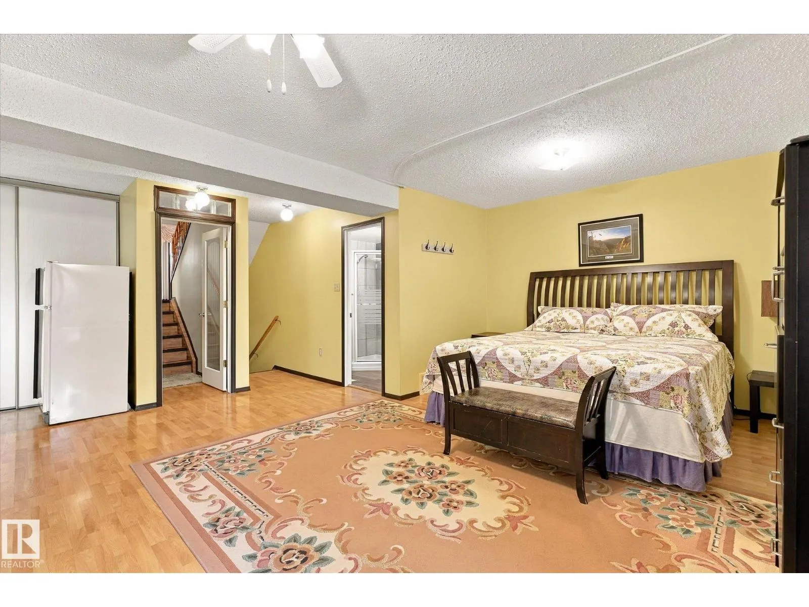 10242 161 ST NW