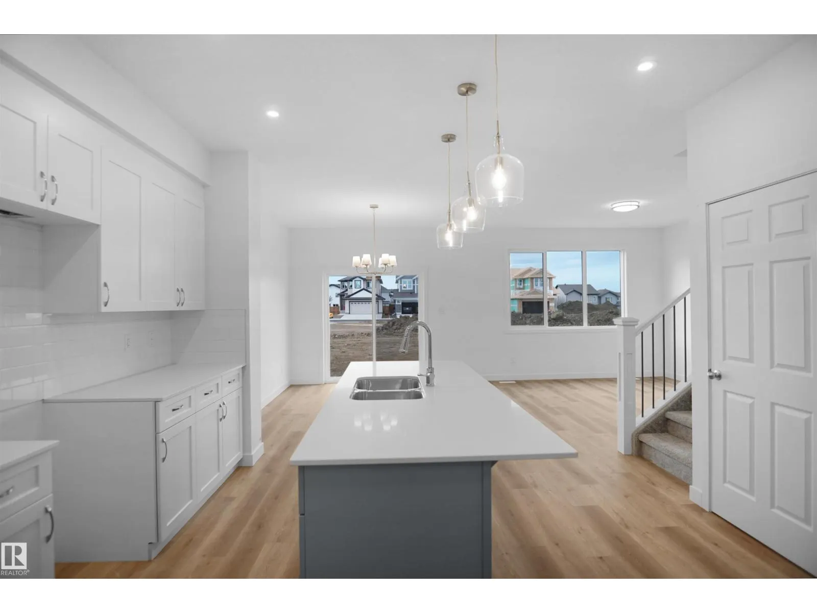 70 Legacy WY