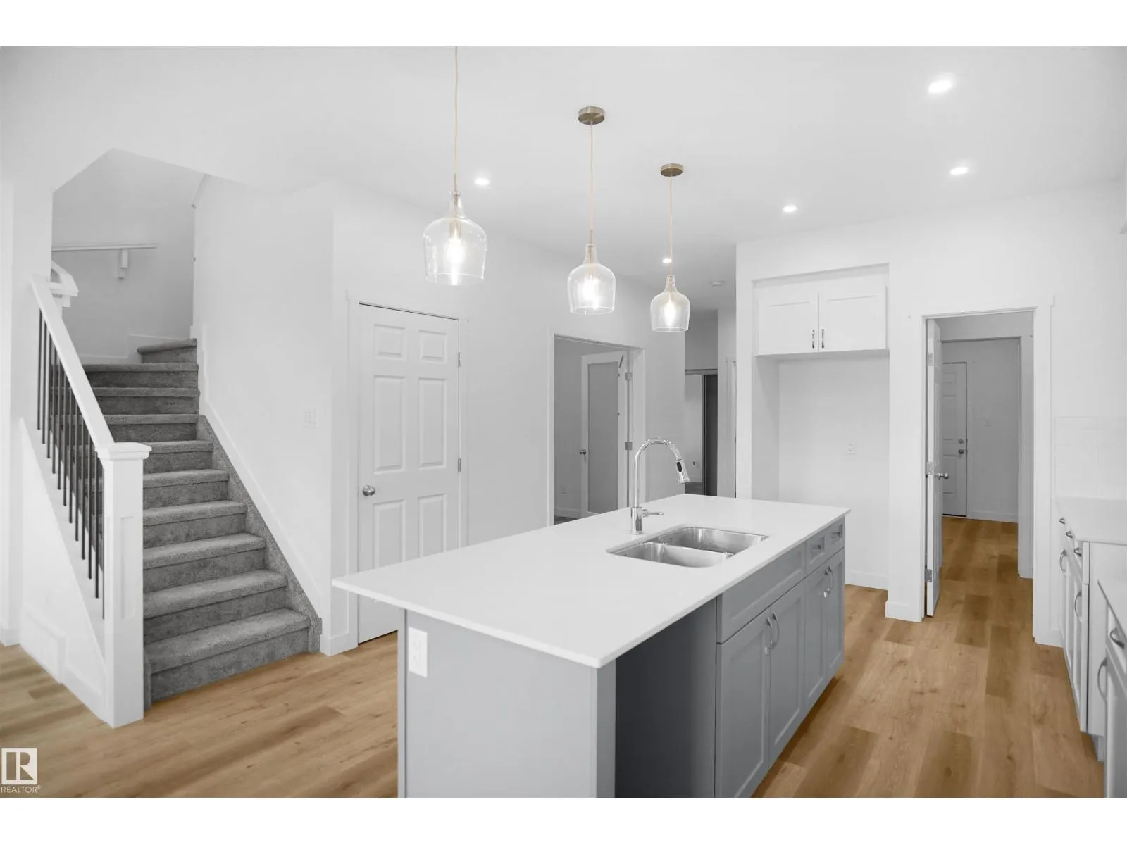 70 Legacy WY