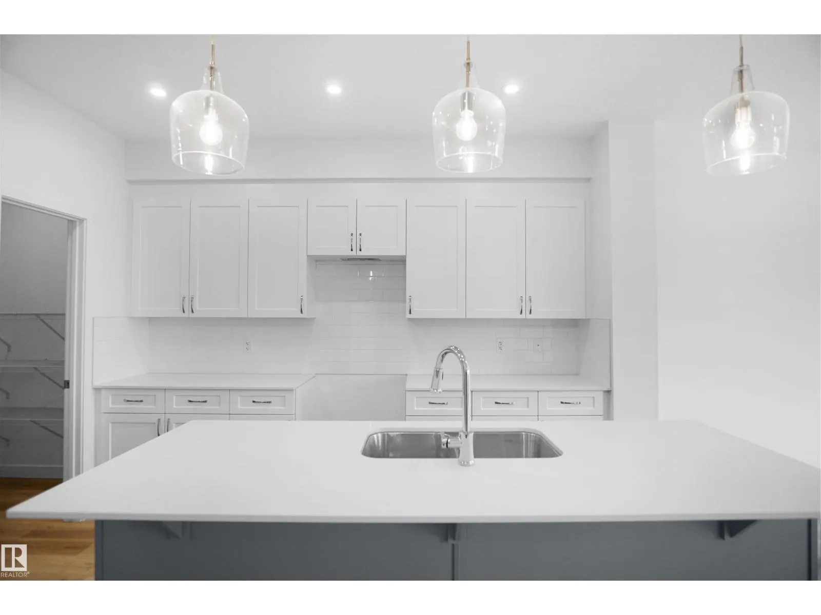 70 Legacy WY