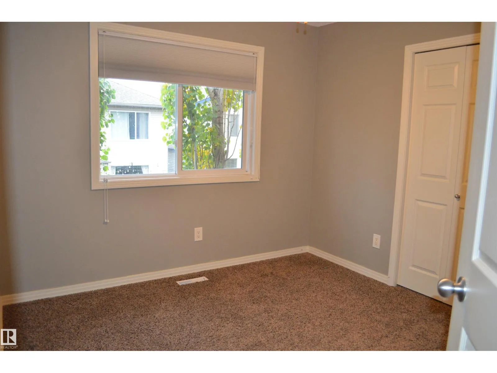 20032 46 AV NW