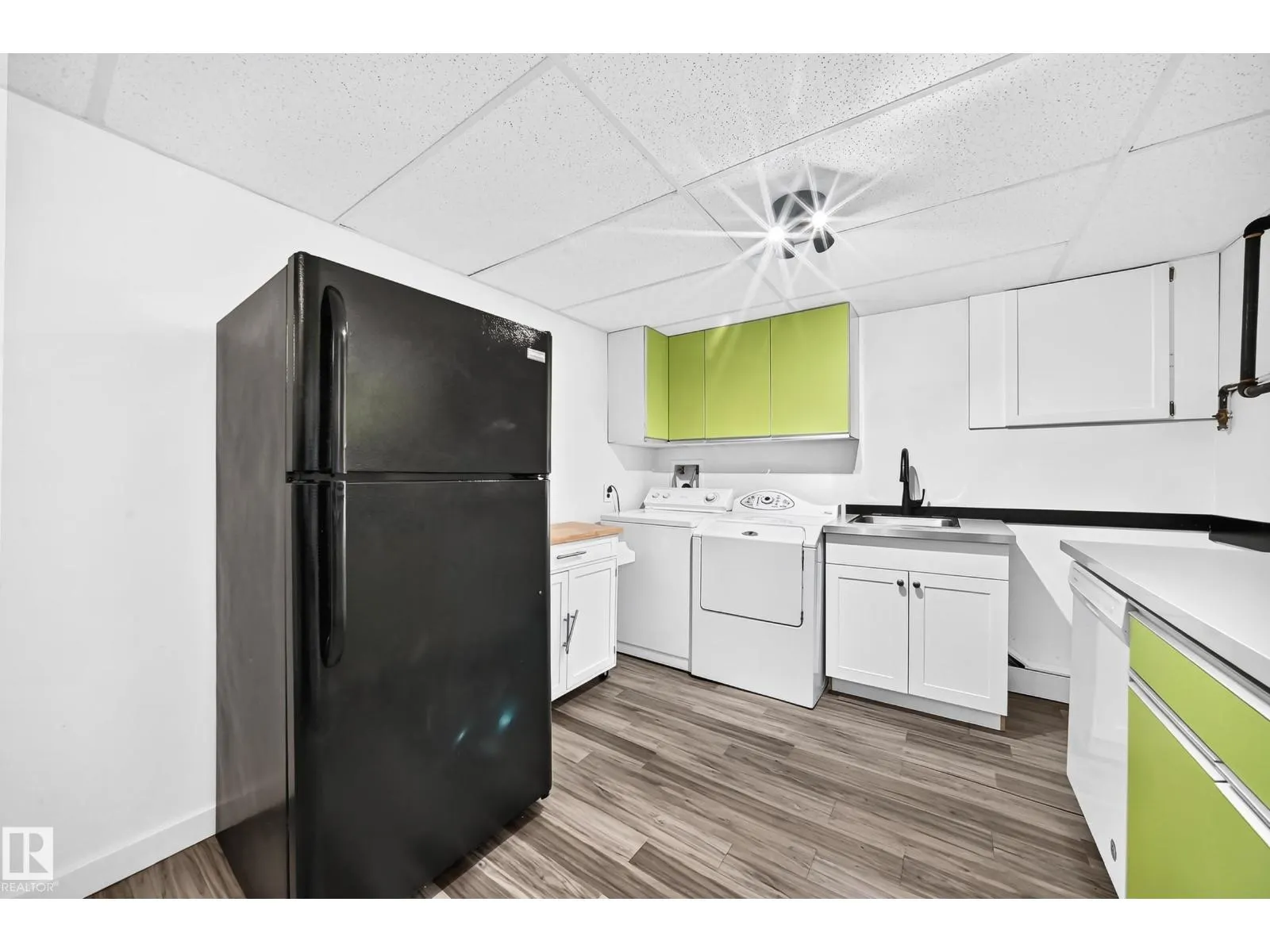 5204 112 AV NW