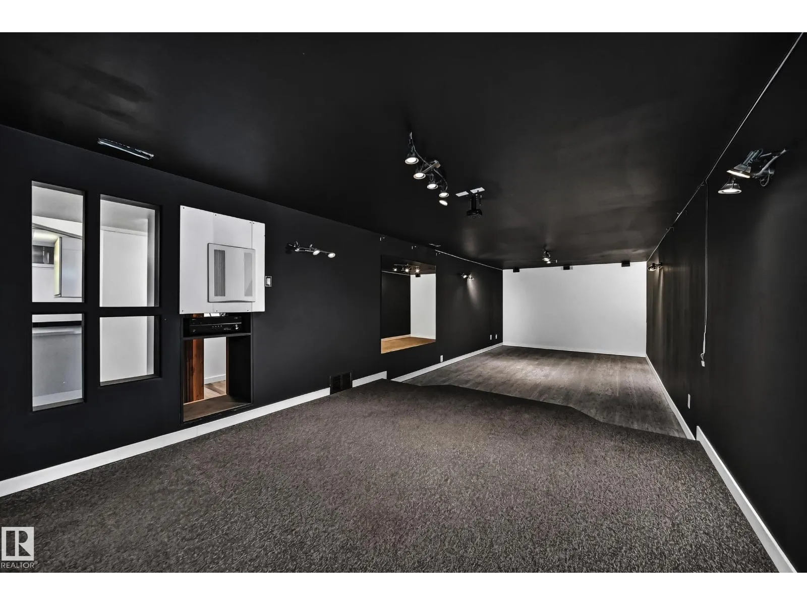 5204 112 AV NW