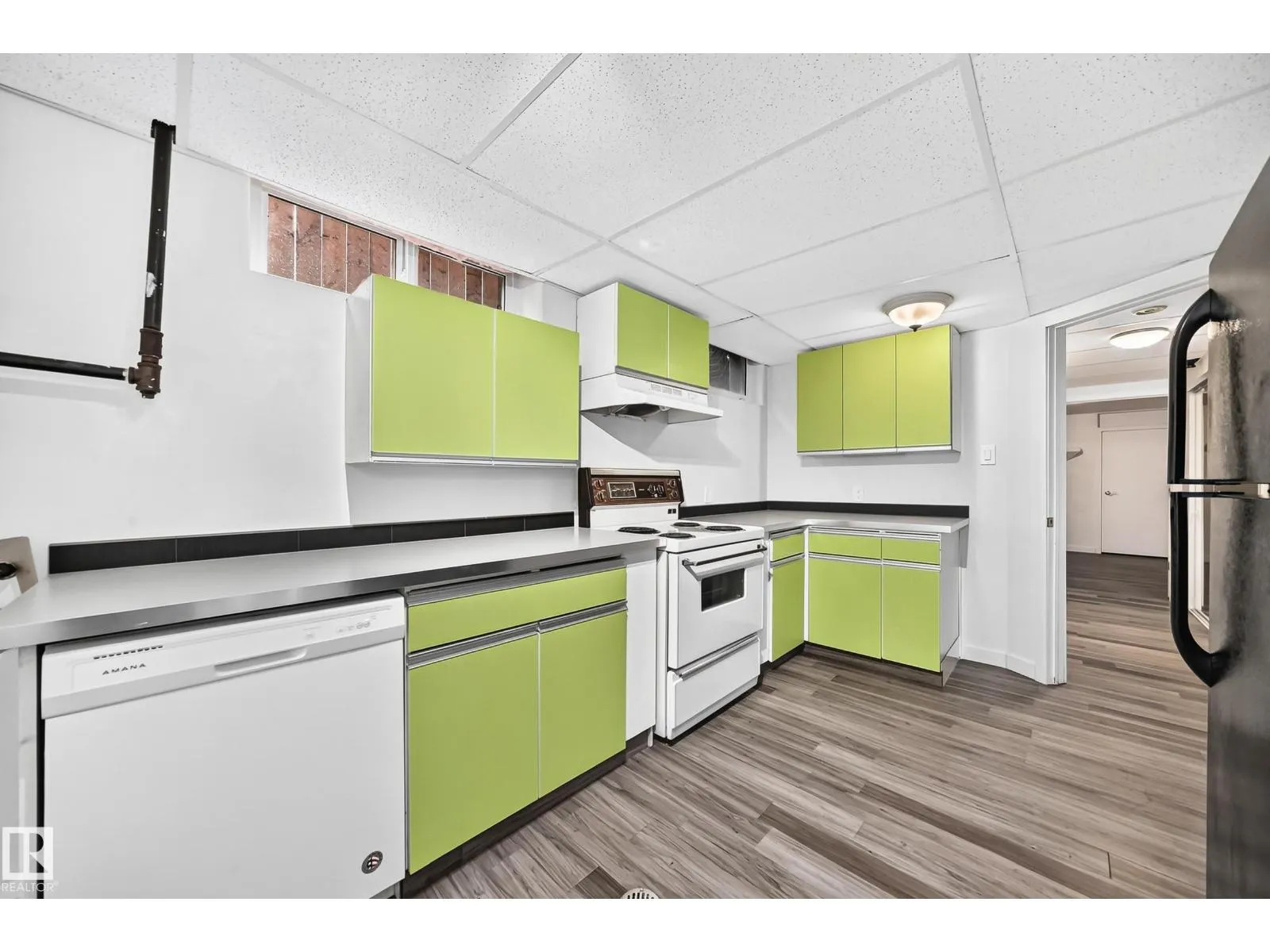5204 112 AV NW