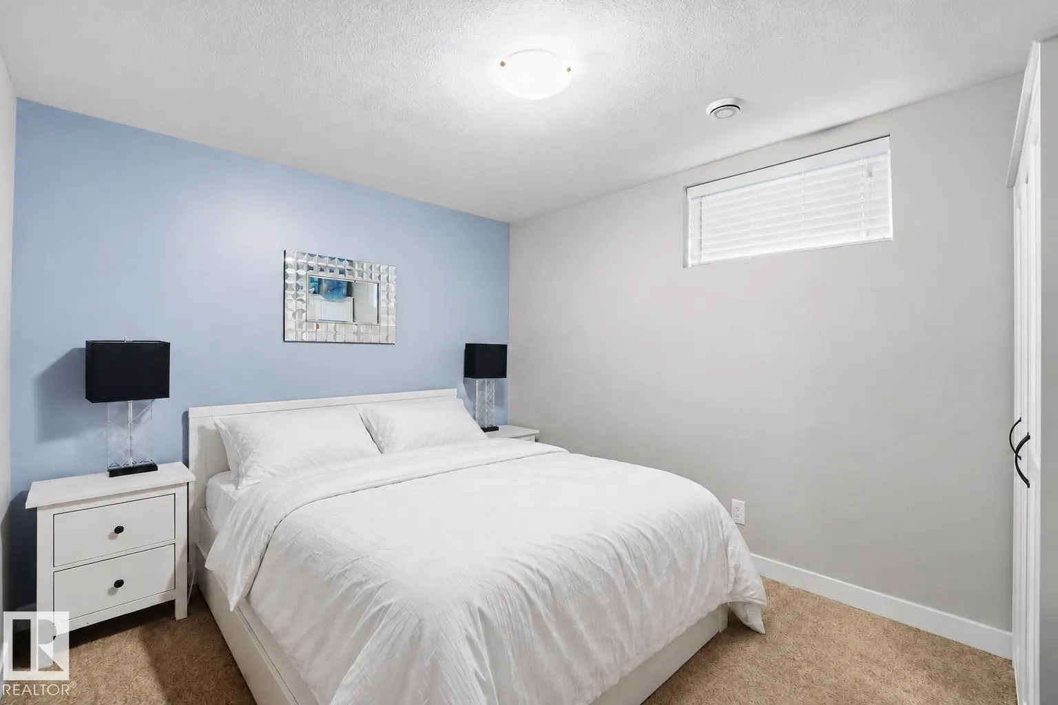 8408 54 ST NW