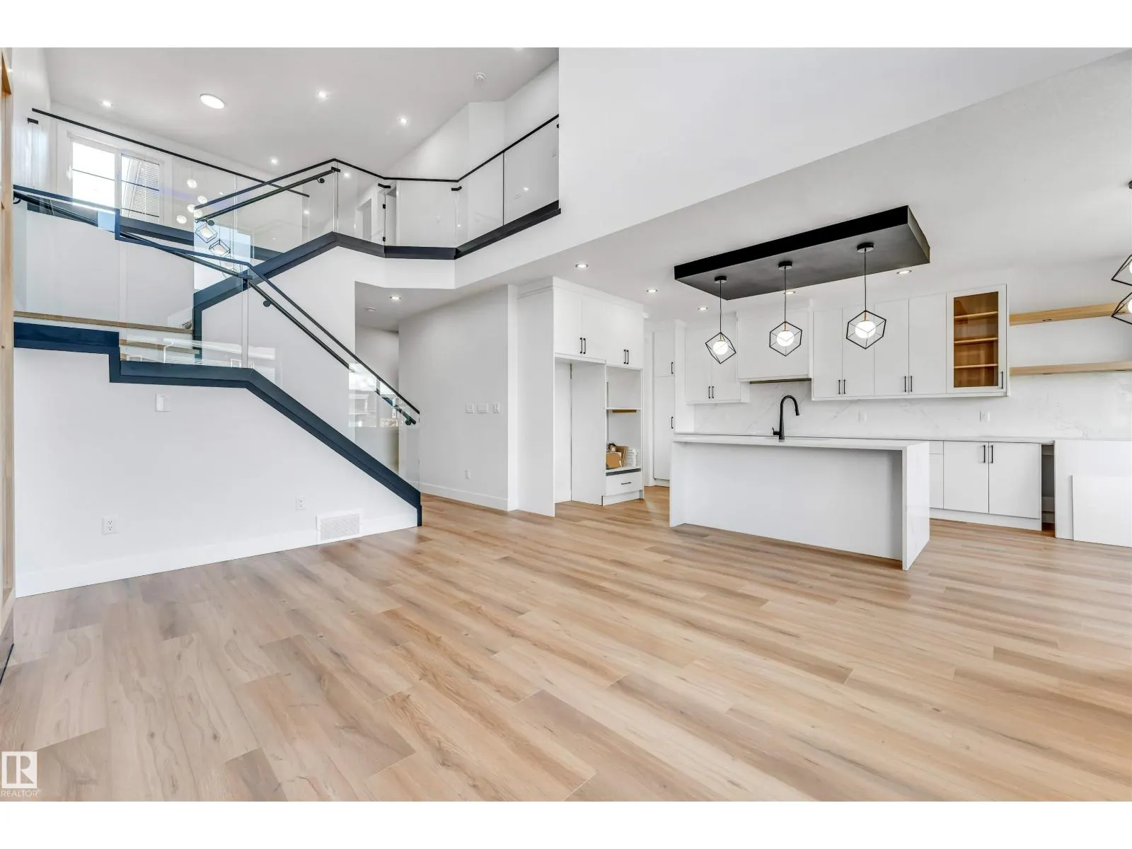 6250 19 ST