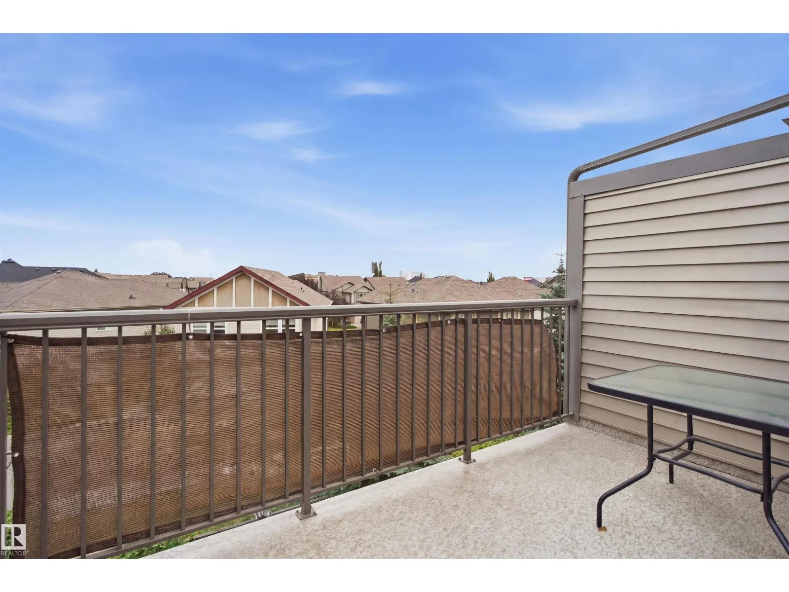 #405 105 ambleside dr SW