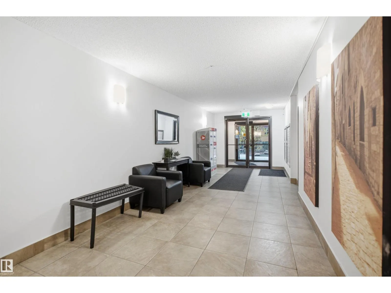 #405 105 ambleside dr SW