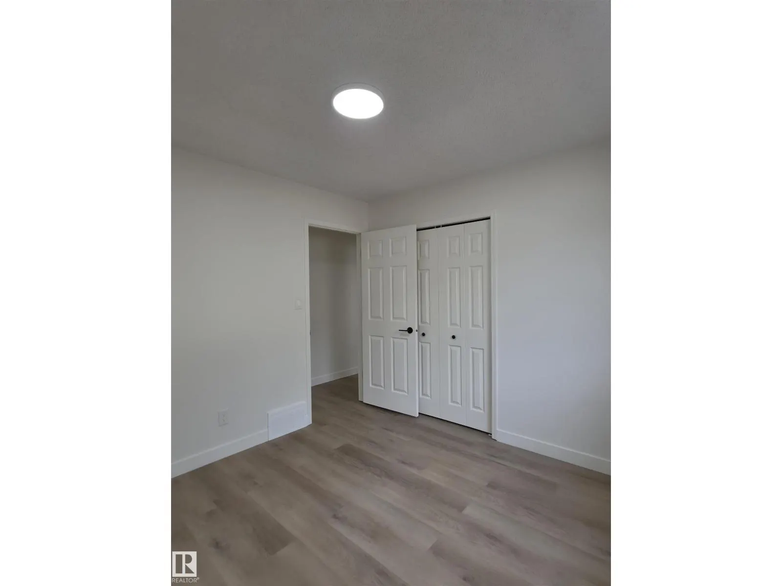 4440 32 ST NW