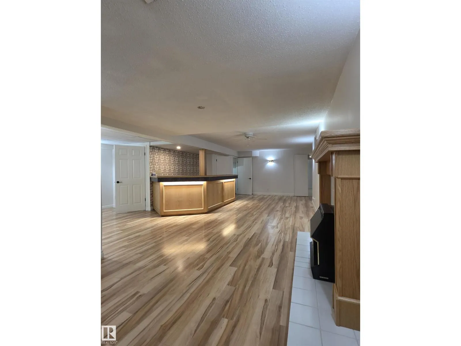 4440 32 ST NW