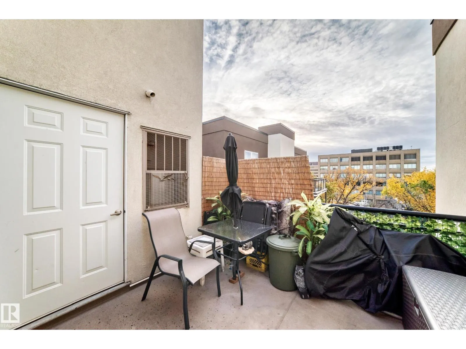 #432 10407 122 ST NW